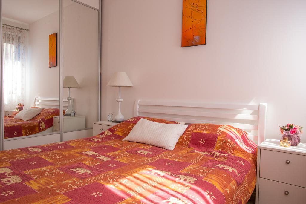Apartments Lumiere Рафаиловичи Экстерьер фото